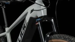 Cube Reaction Hybrid Rookie SLX 400 Teamline 2023 - E-Bike Hardtail Mountainbike -Elektrofahrradladen 630070 Cube Reaction Hybrid Rookie SLX 400 teamline 2023 E Bike Hardtail Mountainbike 7 1280x1280