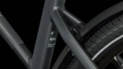 Cube Touring Hybrid ONE 625 Grey N White 2023 - E-Bike Trekkingrad Damen 9 Cube Touring Hybrid ONE 625 Grey N White 2023 - E-Bike Trekkingrad Damen -Elektrofahrradladen 631052Z Cube Touring Hybrid ONE 625 grey n white 2023 E Bike Trekkingrad Damen 3 1280x1280