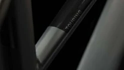 Cube Touring Hybrid Pro 625 Black N Metal 2023 - E-Bike Trekkingrad Damen -Elektrofahrradladen 631102Z Cube Touring Hybrid Pro 625 black n metal 2023 E Bike Trekkingrad Damen 1 1280x1280