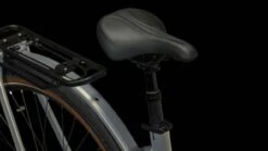 Cube Touring Hybrid Pro 625 Pearlysilver N Black 2023 - E-Bike Trekkingrad Damen -Elektrofahrradladen 631112Z Cube Touring Hybrid Pro 625 pearlysilver n black 2023 E Bike Trekkingrad Damen 5 1280x1280