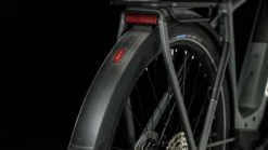 Cube Kathmandu Hybrid Pro 625 Flashgrey N Metal 2023 - E-Bike Trekkingrad Herren -Elektrofahrradladen 631202 Cube Kathmandu Hybrid Pro 625 flashgrey n metal 2023 E Bike Trekkingrad Herren 3 1280x1280