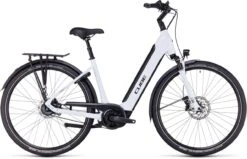 Cube Supreme RT Hybrid EXC 500 Flashwhite N Black 2023 - E-Bike Trekkingrad Tiefeinsteiger
