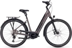 Cube Supreme Sport Hybrid SLX 625 Teak N Black 2023 - E-Bike Trekkingrad Tiefeinsteiger