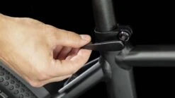 Cube Nuride Hybrid Pro 750 Allroad Black N Metal 2023 - E-Bike Trekkingrad Herren -Elektrofahrradladen 632763 Cube Nuride Hybrid Pro 750 Allroad black n metal 2023 E Bike Trekkingrad Herren 5 1280x1280