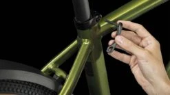 Cube Nuride Hybrid Pro 750 Allroad Shinymoss N Black 2023 - E-Bike Trekkingrad Herren -Elektrofahrradladen 632773 Cube Nuride Hybrid Pro 750 Allroad shinymoss n black 2023 E Bike Trekkingrad Herren 3 1280x1280