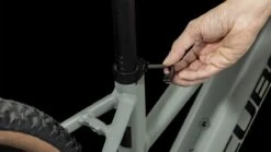 Cube Reaction Hybrid Performance 625 Swampgrey N Black 2023 - E-Bike Hardtail Mountainbike Damen -Elektrofahrradladen 633112Z Cube Reaction Hybrid Performance 625 swampgrey n black 2023 5 1280x1280