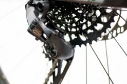 Cube Stereo Hybrid 120 TM 750 Flashgrey N Olive 2023 - E-Bike Fully Mountainbike -Elektrofahrradladen 635243 Cube Stereo Hybrid 120 TM 750 flashgrey n olive 2023 08 1280x1280