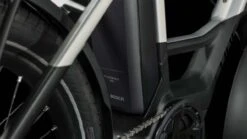 Cube Compact Sport Hybrid 500 Black N Polarsilver 2023 - E-Bike Kompaktrad -Elektrofahrradladen 689150 Cube Compact Sport Hybrid 500 black n polarsilver 2023 E Bike Kompaktrad 3 1280x1280