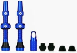 Muc-Off Tubeless Valve Kit Universal Für MTB & Road Blau 60 Mm
