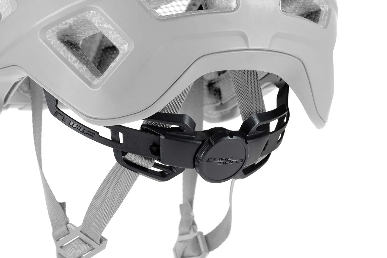 Cube Helm STEEP Glossy White 4 Cube Helm STEEP Glossy White – Bild 4